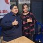 Wakil Ketua DPRD Kaltim, Ananda Emira Moeis berfoto bersama masyarakat.