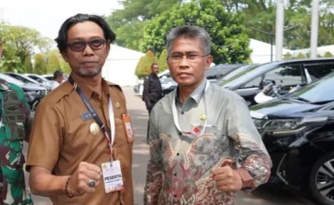 Pjs Bupati Kutim, AHK bersama Kepala Kesbangpol Kutim (dok:kaltimterkini)